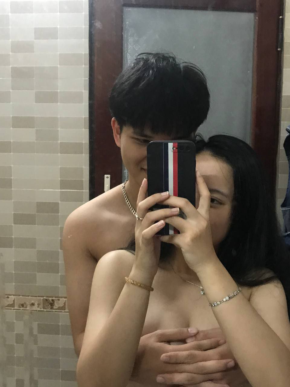 KỶ NIỆM PAWGMAS VỚI KEM KÉP VÀ BÁNH QUY NHÀ LÀM